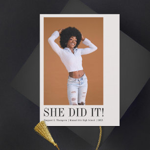 Anúncio Graduação de fotos minimamente clássica