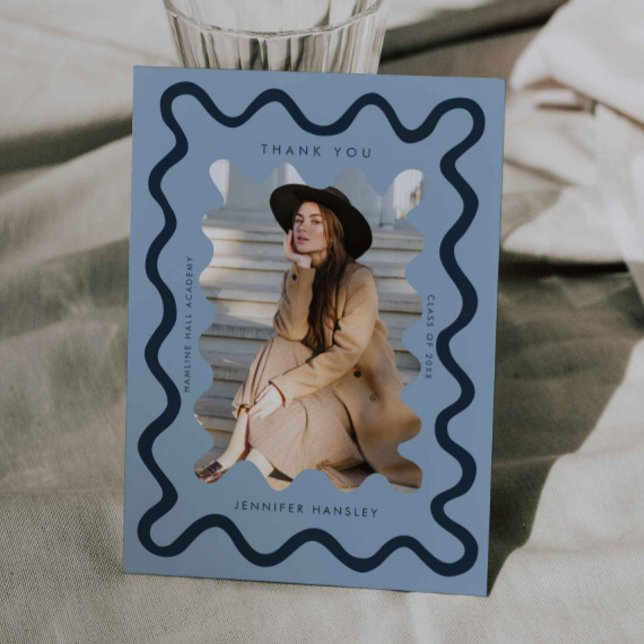 Anúncio Graduação de Quadro de Onda marinho Azul Escamudo  (Criador carregado)