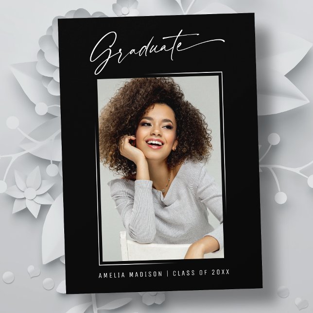 Anúncio Graduação de Script Elegante de Tinta de Caligrafi (Criador carregado)