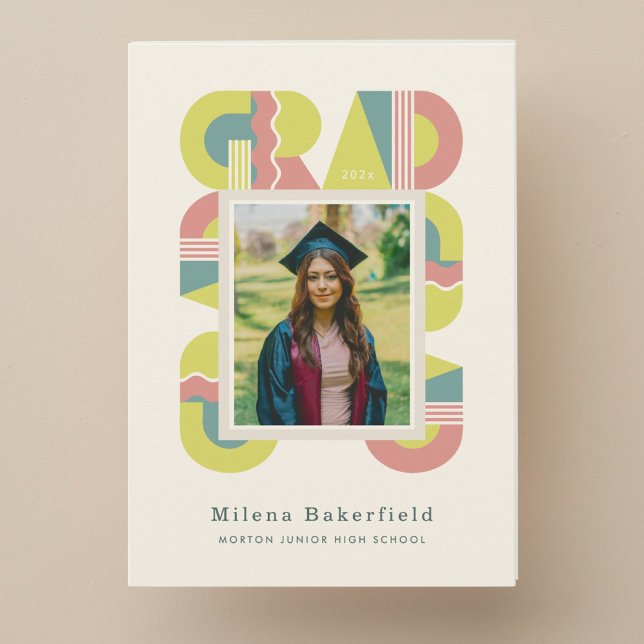 Anúncio Graduation card class of 2026 retro (Criador carregado)