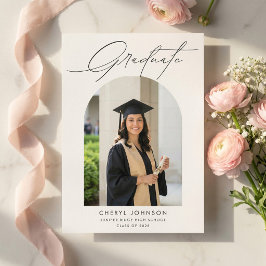 Anúncio Modern Minimalist Photo Graduation Announcement