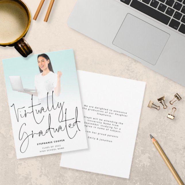 Anúncio Modern Virtually Graduated Photo 2022 Graduation (Criador carregado)