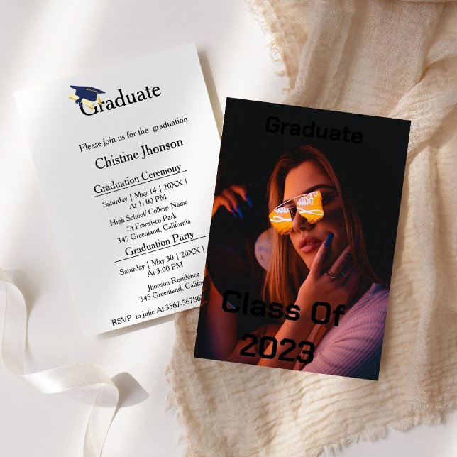 Anúncio Moderno, classe de cerimônia de graduação de scrip (Criador carregado)