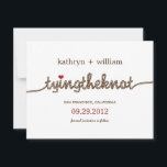 Anúncio Moderno de Salve a Data para Dar o Nó<br><div class="desc">Divulge a notícia de uma forma divertida e elegante com estes cartões de salve a data modernos Dar o Nó da berryberrysweet.com.</div>