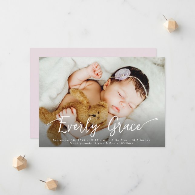 Anúncio Na moda Script Baby Girl Name Photo Pink Birt (Frente/Verso In Situ)