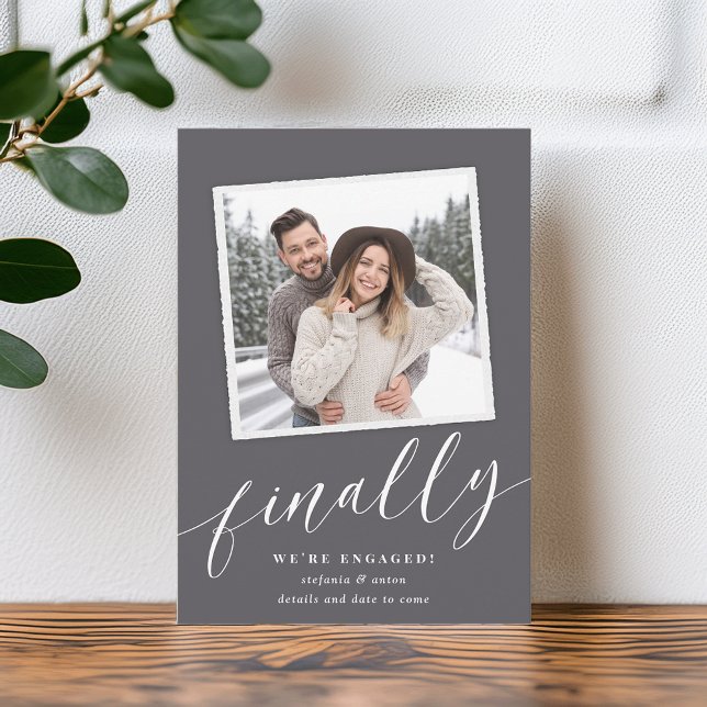 Anúncio Noivado de Fotografia do Instantâneo Chic (Criador carregado)