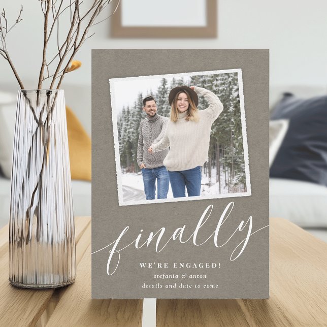 Anúncio Noivado Rustic Snapshot Photo (Criador carregado)