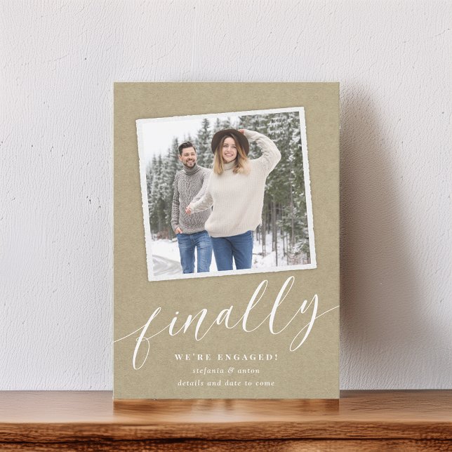 Anúncio Noivado Rustic Snapshot Photo (Criador carregado)