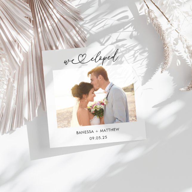 Anúncio Nós Fugimos Casamento Caligrafia de Foto Script (Criador carregado)
