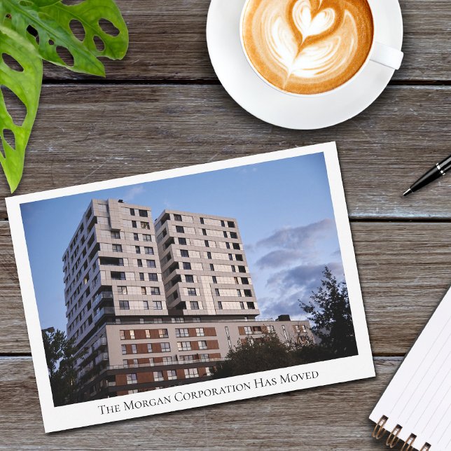 Anúncio Nossa empresa mudou a movimentação personalizada d (Criador carregado)