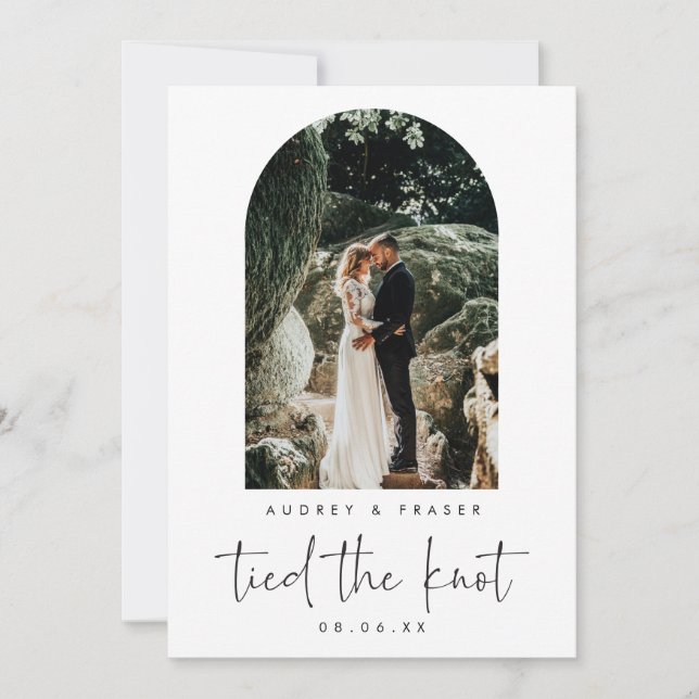 Anúncio O Elopemento de Script de Arch Moderno Entrou a Fo (Frente)