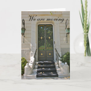 Anúncio Passos de entrada para uma porta dupla.