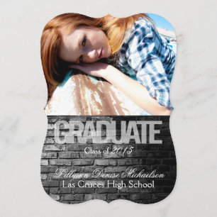 anúncio preto dos mais velho da parede da