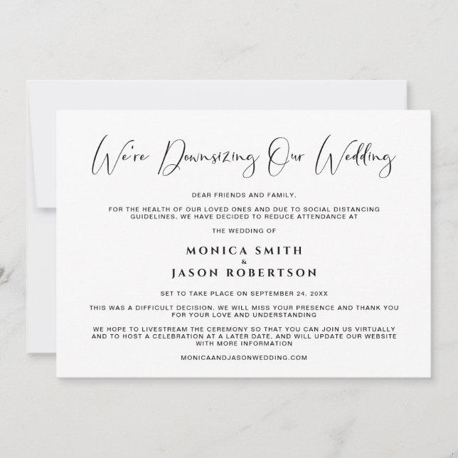 Anúncio Reduzindo o Tamanho do Nosso Casamento Caligrafia  (Frente)