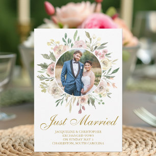 Anúncio Rosa Bege Chic Dourado Floral Recém-casados Foto C