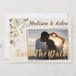 Anúncio Salvar a data | Rosas romáticos russos brancos