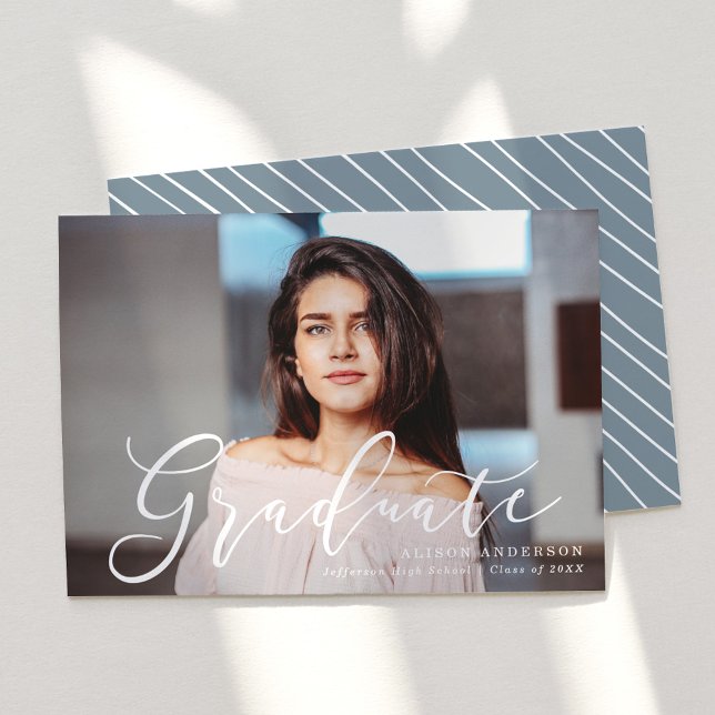 Anúncio Script Momentoso Espalha Foto de Graduação Azul (Criador carregado)