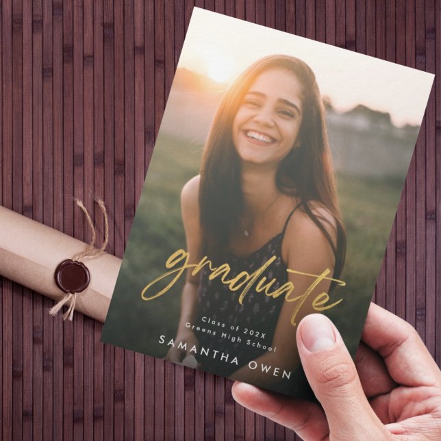 Anúncio segundo grau de pincel de ouro Foto do Formando (Criador carregado)