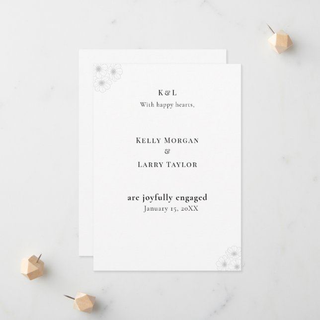 Anúncio Soft Bloom Elegance Engagement Announcement Card (Frente/Verso In Situ)