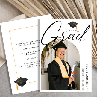 Anúncio Trendy Modern Script Arch Photo Graduation 