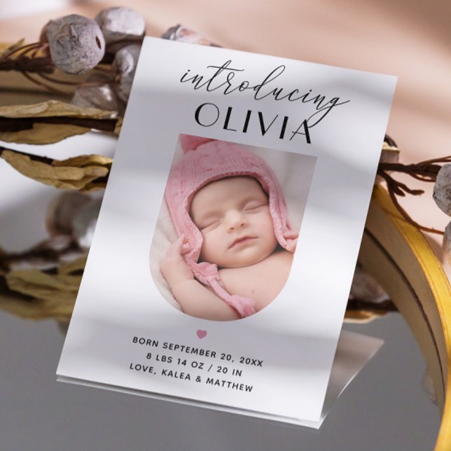 Anúncio Um roteiro elegante. Nascimento de fotos em arco (Criador carregado)