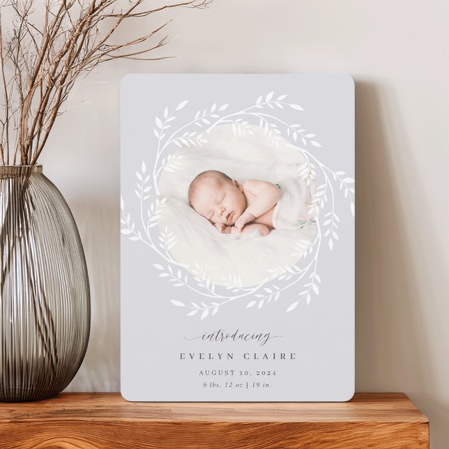 Anúncio Uma ramificação nova | Foto de nascimento (Criador carregado)