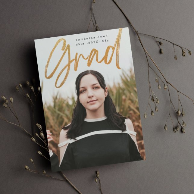 Anúncio Universidade de Fotografias Moderna de Formando de (Criador carregado)