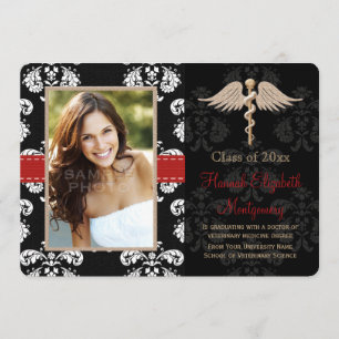 Anúncio veterinário vermelho da graduação da