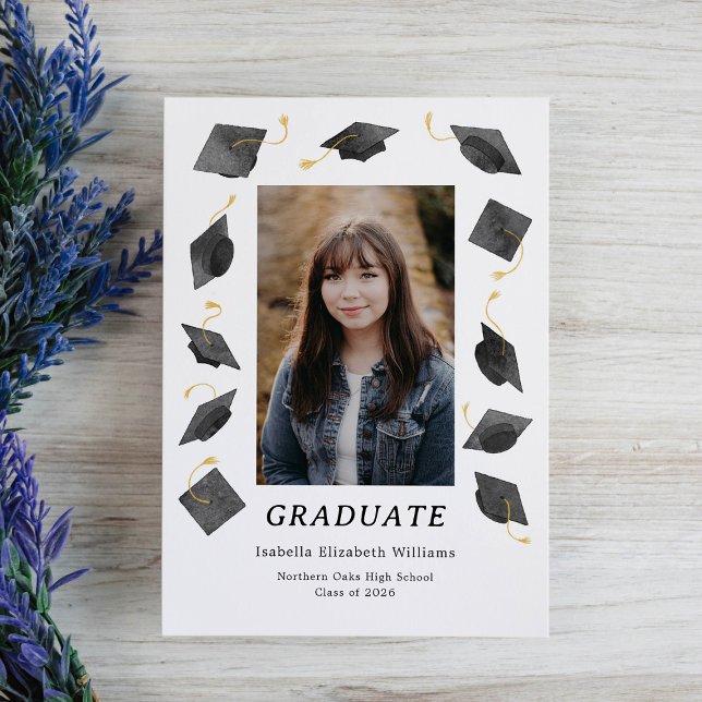 Anúncio Watercolor Graduation Caps Grad Announcement Card (Criador carregado)