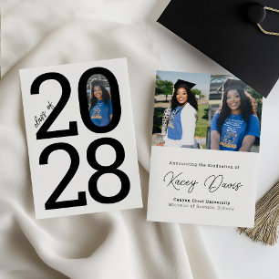 Anúncio White Modern Class Year Of and Photo Graduation