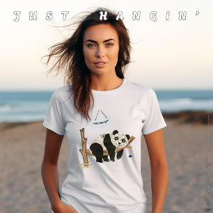 Apenas pendurando camiseta projetada pela poeta Ad