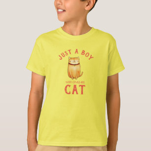 Apenas um menino que ama sua camiseta de gato