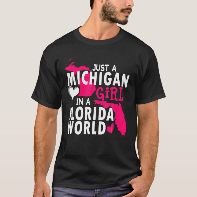 apenas uma micMichigan em uma camisa do mundo flor (Frente)