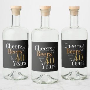 Aplaudimos e brindamos com cerveja para 40 anos de