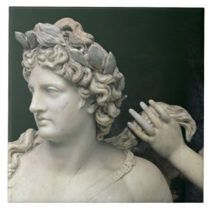Apollo tendeu pelas ninfas, mostrar do detalhe ele