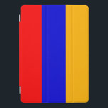 Apple iPad Pro de 10,5" com bandeira da Armênia<br><div class="desc">Proteja o seu dispositivo em estilo com o nosso exclusivo caso iPad 10.5 Pro com a bandeira da Armênia! Feito com muita atenção aos detalhes, este caso do iPad é mais do que apenas um acessório protetor; é uma celebração do rico patrimônio cultural da Armênia. O design impressionante mostra de...</div>