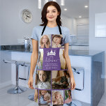 Apron de Colagem de Fotos da Rainha da Cozinha<br><div class="desc">Aproveite a alegria do cozinhar com nosso próspero avental roxo de colagem fotográfica moderno, uma combinação perfeita de estilo e sentimentalidade. Totalmente personalizável com suas fotos queridas, este avental ostenta as palavras carinhosas, 'Rainha da cozinha'. Acentuado com uma coroa para significar seu reino culinário, ele também apresenta uma citação alarmante,...</div>