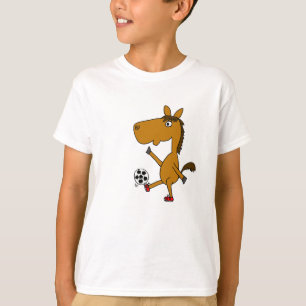 AR cavalo engraçado que joga a camisa do futebol