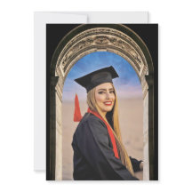 Arco Grego com anúncio de graduação com foto