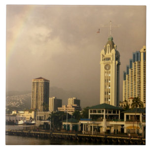 Arco-íris sobre Honolulu, Havaí, EUA 2