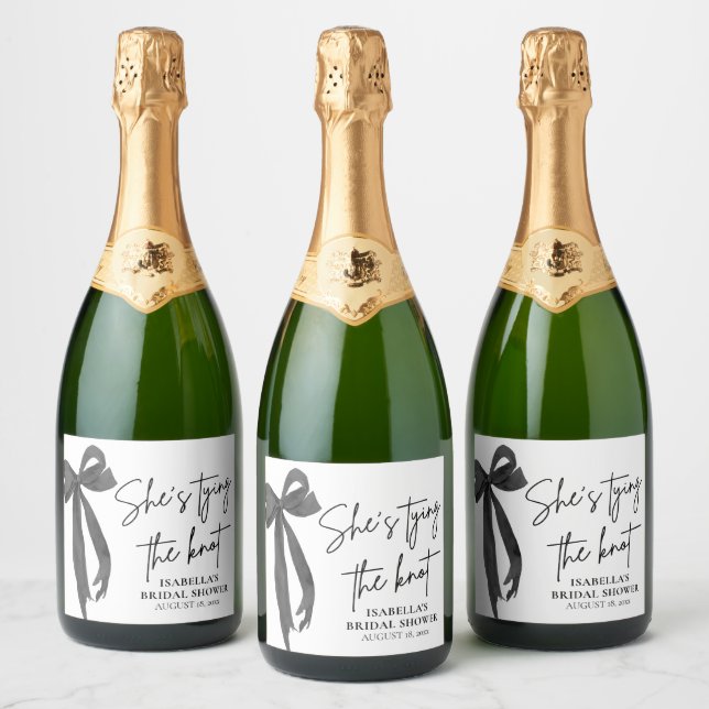 Arco Preto, ela é Chá de panela de Casando (Garrafas)