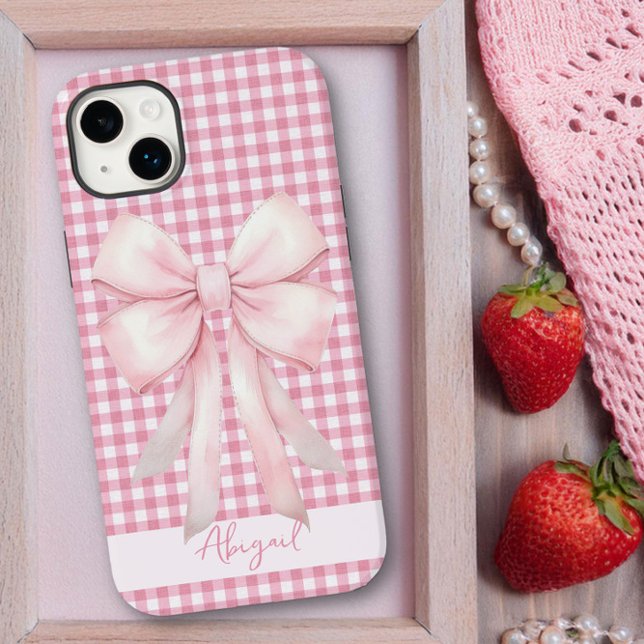 Arco Rosa Gingham Xadrez Personalizada (Personalized iphone case with pink bow on pink gingham by Darling and May)