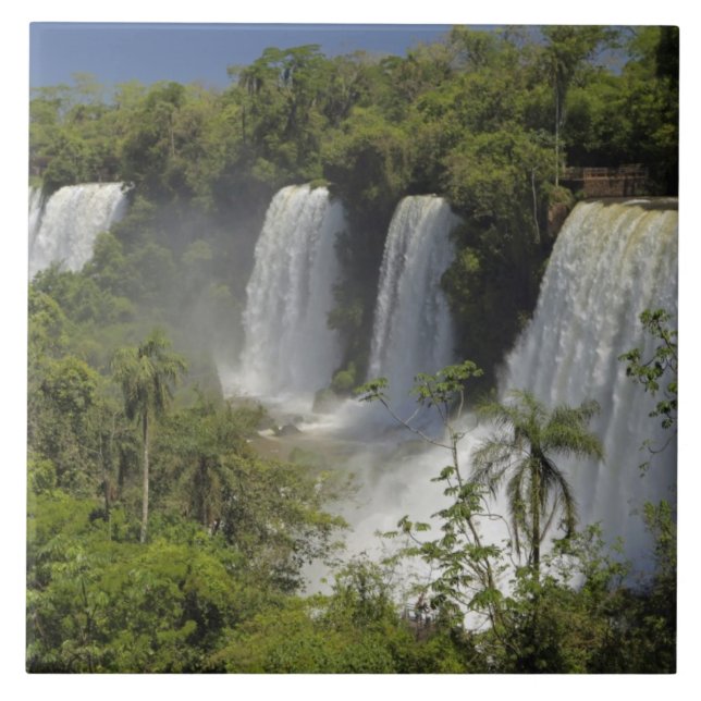 Argentina, Cataratas do Iguaçu ao sol. (Frente)