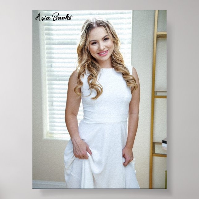 Aria Banks Poster (Frente)