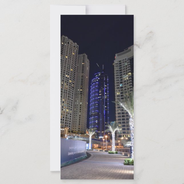 Arquitetura de Dubai à noite (Frente)