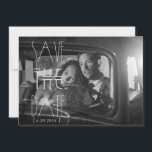 Art Deco Salve a Data | Convite de Foto<br><div class="desc">Personalize seu próprio cartão 5x7. Clique no botão Personalizar para inserir sua arte, designs ou fotos e criar um convite 5x7 único! Tente adicionar texto usando fontes legais e veja uma pré-visualização da sua criação! Nosso convite 5x7 simples de personalizar não tem pedidos mínimos e é feito após o seu...</div>