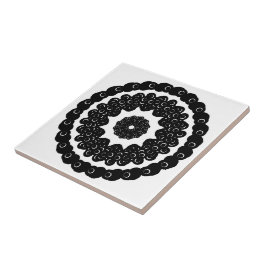 Arte Abstrata Circular Encadeada em Preto e Branco