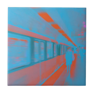 Arte da mulher parisiense no metro na laranja azul