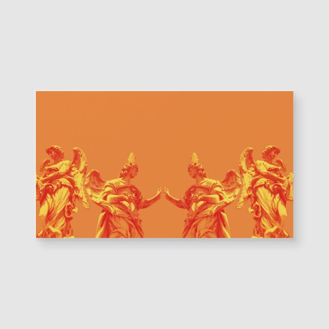Arte digital cor laranja com esculturas (Frente)