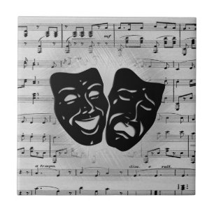 Arte Prateada Une Máscaras de Teatro